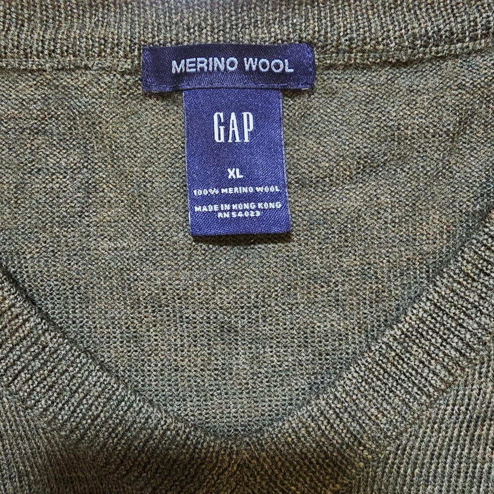 Gap Mens XL Merino Wool V-Neck Sweater Olive Green Argyle Diamond Knit